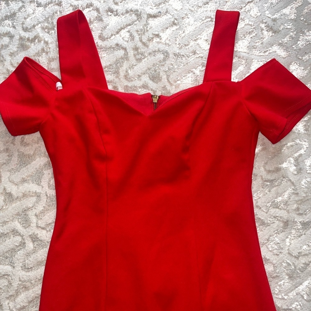 Bisou Bisou sexy Red Dress - Picture 4 of 4